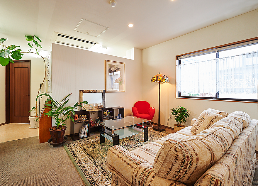 RRれでぃ Indulgence旅篭町店(本店)